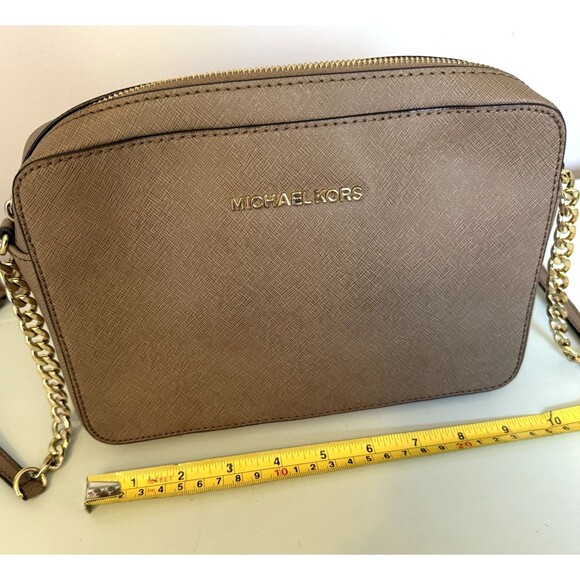 MICHAEL KORS Women Jet Set East West Crossbody Saffiano Tan Leather Purse Bag - Picture 10 of 16